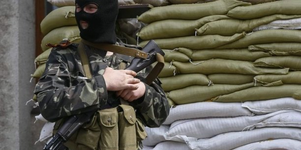 Un checkpoint pro-russe attaqué en Ukraine, selon la TV russe[reuters.com]