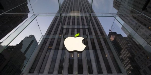Apple fait mieux que prévu au 2e trimestre, scission de l'action[reuters.com]