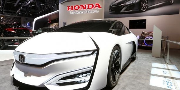 Honda a plus que doublé son résultat au 4e trimestre[reuters.com]