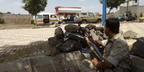Un chef d'Al Qaïda tué par l'armée au Yémen[reuters.com]