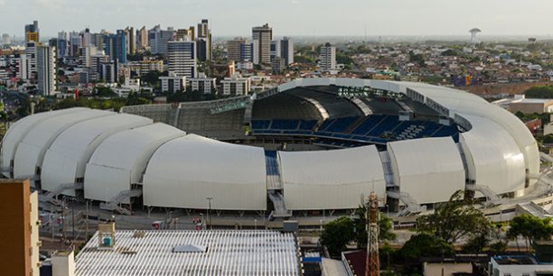 L'entreprise est spécialisée dans les matériaux composites, par exemple utilisés dans la toiture des stades de football.