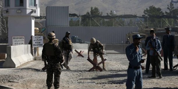 L'aéroport de Kaboul visé par un attentat suicide[reuters.com]