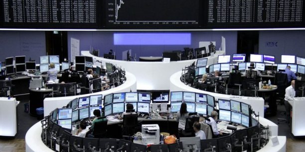 Les Bourses européennes en petite hausse à mi-journée[reuters.com]