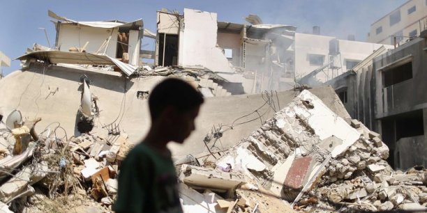 Les hostilités se poursuivent à Gaza, Kerry s'active[reuters.com]