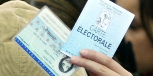 La France simplifie ses procédures pour les étrangers[reuters.com]