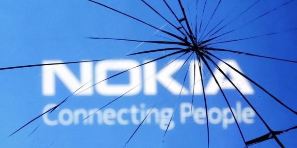 Nokia relève les perspectives de la division réseaux[reuters.com]