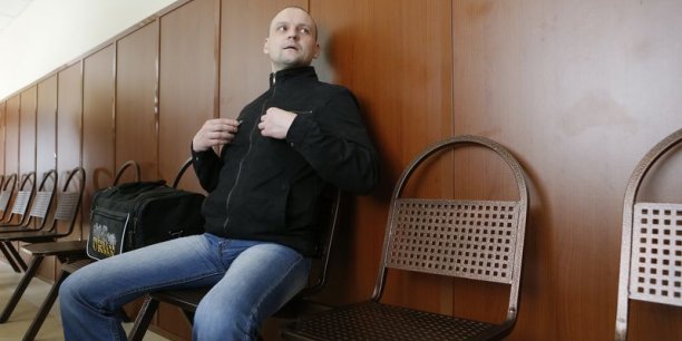 Deux opposants à Poutine condamnés à de la prison[reuters.com]