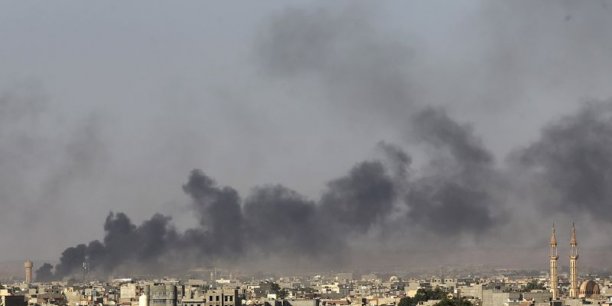 Les violences font plus de 50 morts à Benghazi et Tripoli[reuters.com]