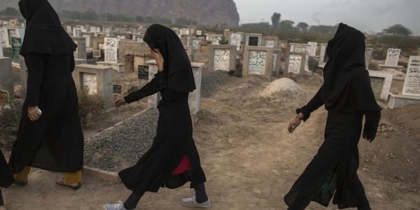 Une femme et deux enfants lynchés au Pakistan pour blasphème[reuters.com]