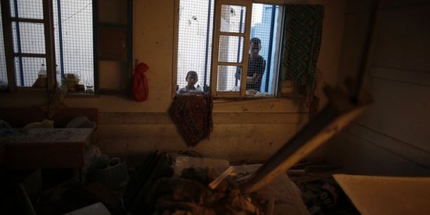 Tsahal tire sur une école à Gaza, l'Onu dénonce un carnage[reuters.com]