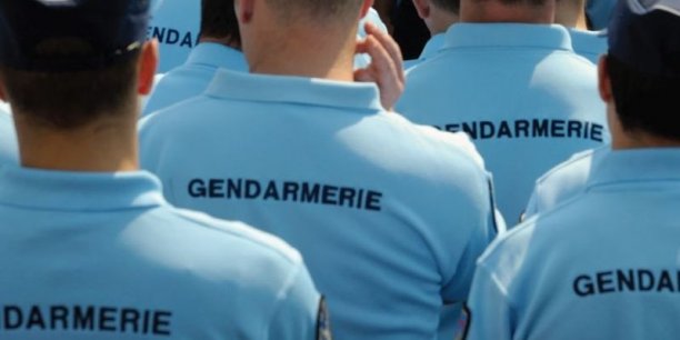 Remous autour du remplacement du numéro trois de la gendarmerie[reuters.com]