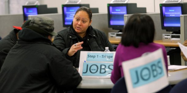Ralentissement de la reprise sur le marché de l'emploi aux USA[reuters.com]