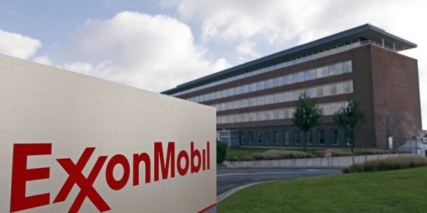 Exxon Mobil commence à forer du pétrole dans l'Arctique russe[reuters.com]