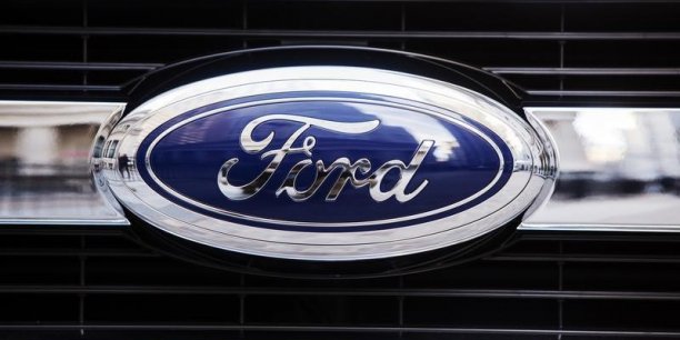 Ford prévoit le lancement d'un nouveau modèle hybride en 2018[reuters.com]
