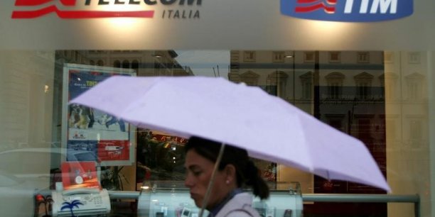 Grupo Oi lorgne les parts de Telecom Italia dans Tim[reuters.com]
