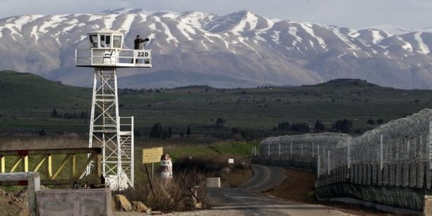 Un poste syrien aux mains d'islamistes à la frontière israélienne[reuters.com]