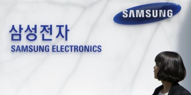 Samsung présente une montre connectée autonome[reuters.com]