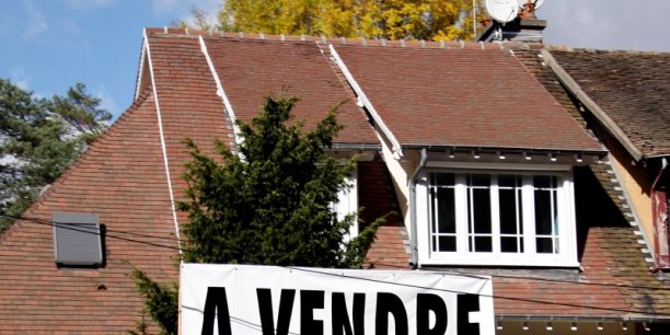 Les ventes immobilières en France chutent de 15% au 2e trimestre[reuters.com]