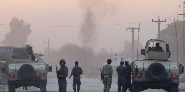 Un QG du renseignement attaqué à Jalalabad, en Afghanistan[reuters.com]