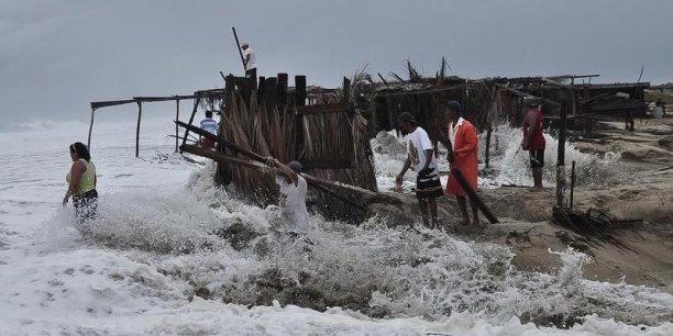 La tempête Polo devient un ouragan au large du Mexique[reuters.com]