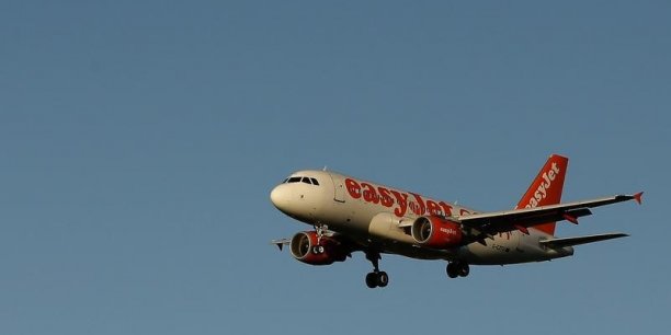 EasyJet relève son ratio de dividende et achète des Airbus[reuters.com]