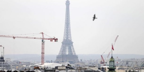 Moody's dégraderait la note de la France d'un cran à Aa2[reuters.com]