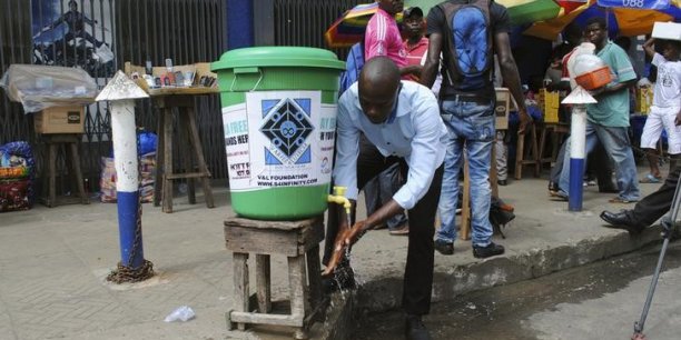 Ebola: MSF déplore l'absence de moyens d'évacuations en Afrique[reuters.com]