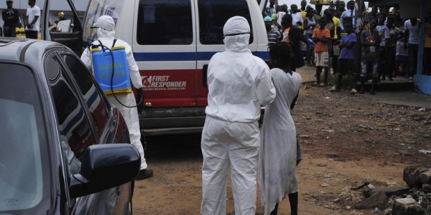Ebola a fait 2.622 morts, l'épidémie continue de s'étendre[reuters.com]