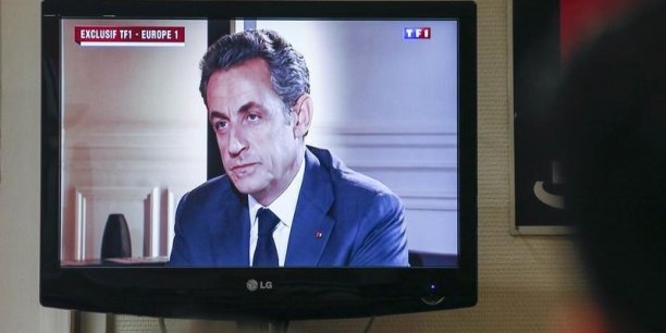 Nicolas Sarkozy annonce sa candidature à la présidence de l'UMP[reuters.com]