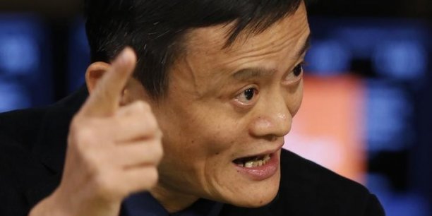 L'action Alibaba s'envole pour ses débuts boursiers[reuters.com]