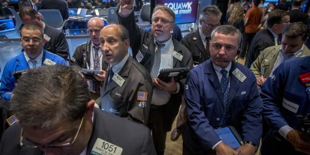Le Dow Jones perd 0,61% à la clôture, le Nasdaq recule de 1,13%[reuters.com]