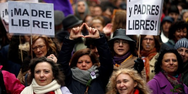 Le gouvernement espagnol retire le projet de loi sur l'avortement[reuters.com]