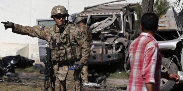 Afghans et Américains signent l'accord de sécurité[reuters.com]