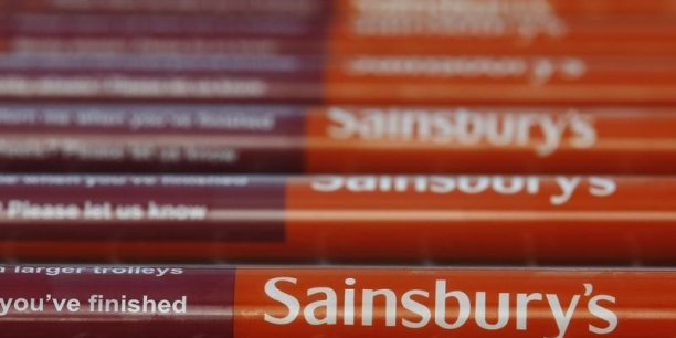 Sainsbury revoit sa prévision de ventes annuelles à la baisse[reuters.com]