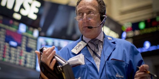 Wall Street ouvre sur une note stable[reuters.com]