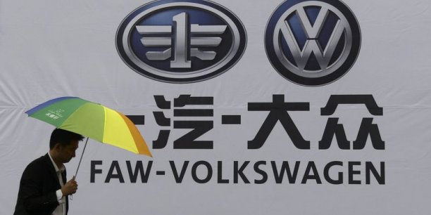 VW prolonge de 25 ans sa coentreprise avec FAW en Chine[reuters.com]