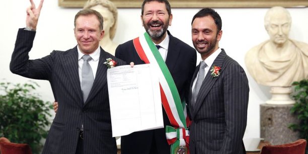 Le maire de Rome valide des mariages homosexuels[reuters.com]
