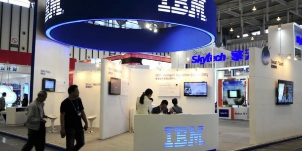 IBM chute en avant-Bourse après des résultats décevants[reuters.com]