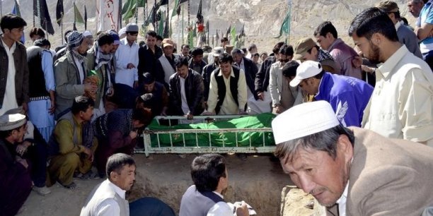 Huit membres de la communauté des Hazaras tués au Pakistan[reuters.com]