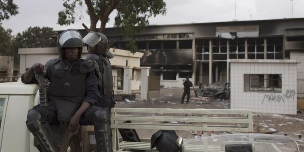 L'armée du Burkina Faso soutient Zida pour diriger la transition[reuters.com]