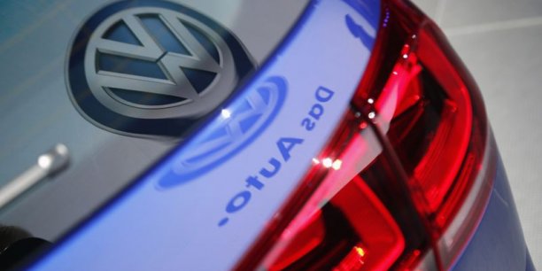Plan d'investissement pour Volkswagen de 85,6 milliards d'euros[reuters.com]