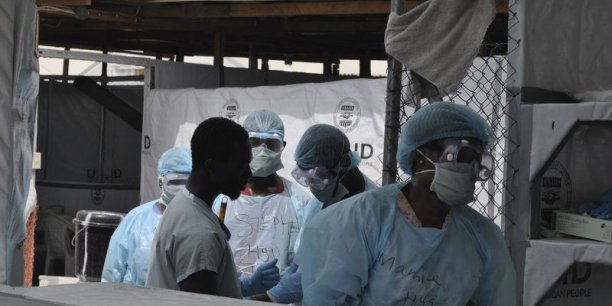 La fièvre Ebola a fait près de 7.000 morts depuis mars[reuters.com]