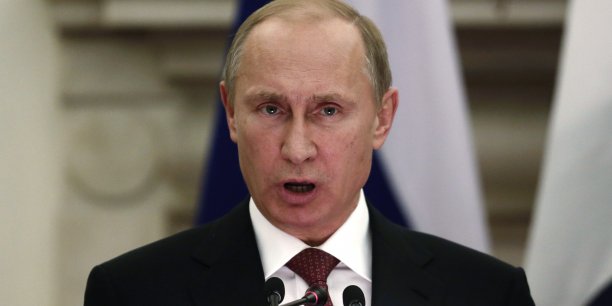 Vladimir Poutine estime que les Américains ont profité des sanctions contre la Russie, au détriment des Européens.