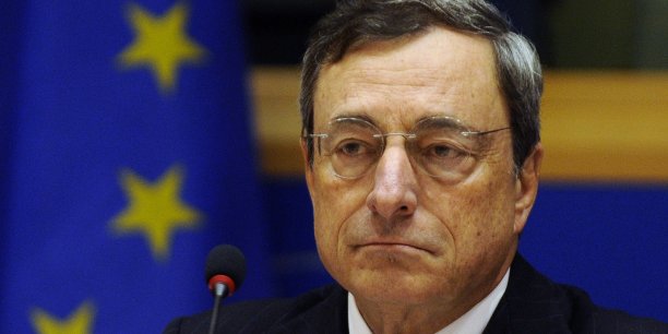 Concernant la situation économique de l'Europe, Mario Draghi préfère parler plutôt d'une longue période de faiblesse que d'une crise et se dit prudemment optimiste quant à l'année à venir.
