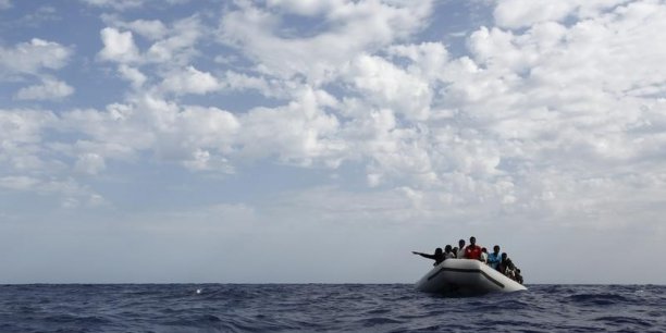  pres de 1.250 migrants secourus en mediterranee en quatre jours[reuters.com]