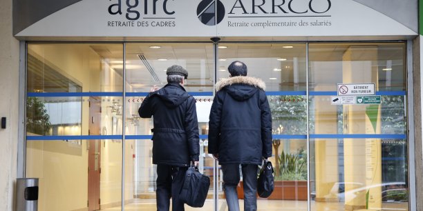 Si les négociations sur les retraites complémentaires échouent, l'Etat pourrait reprendre la main sur la gestion de l'Agirc et de l'Arrco. la cure pourrait alors être sévère.