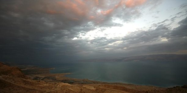 Israel et la jordanie sugnent un accord sur un partage de l’eau[reuters.com]