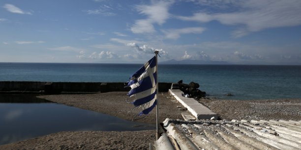 L'eurogroupe dement discuter d'un 3e plan d'aide pour la grece[reuters.com]