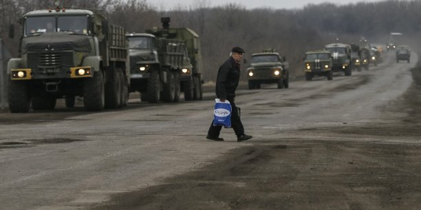 Les occidentaux menacent d'une reaction forte en cas de non-respect de l'accord de minsk[reuters.com]