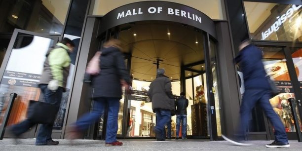 Hausse de 1,1% des ventes au detail dans la zone euro en fevreir[reuters.com]